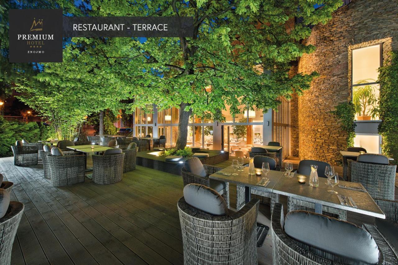 Premium Wellness & Wine Hotel Зноймо Екстер'єр фото