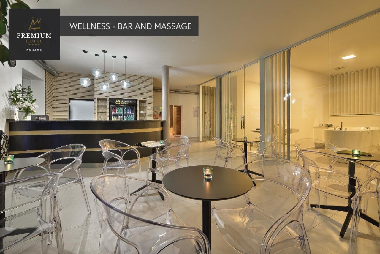 Premium Wellness & Wine Hotel Зноймо Екстер'єр фото