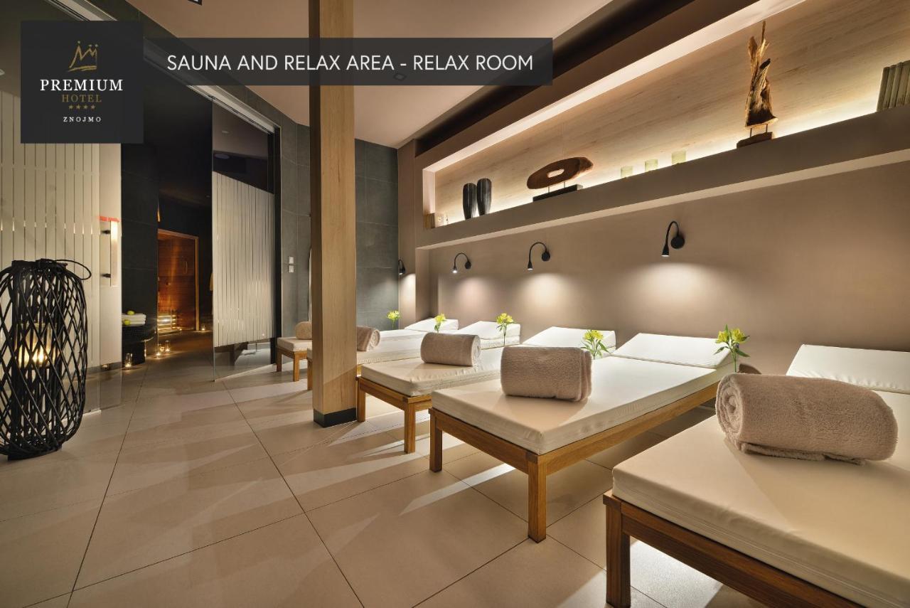 Premium Wellness & Wine Hotel Зноймо Екстер'єр фото